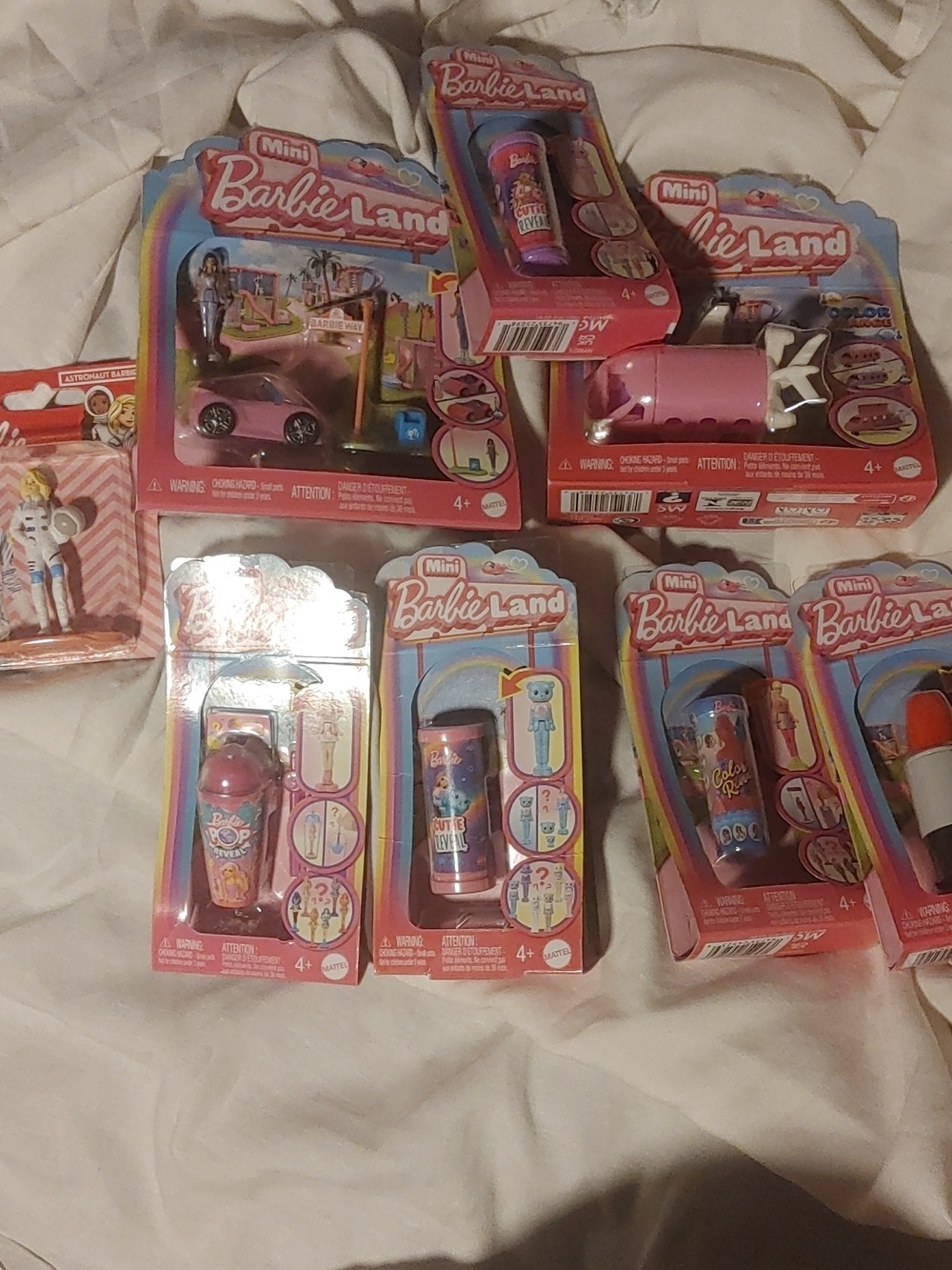 Mattel Mini Barbie Land Playset - Pink and Blue